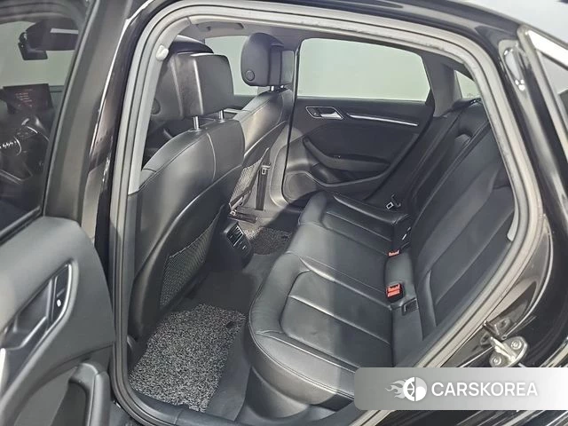 Audi New A3 2018 Черный из Кореи, фото 3