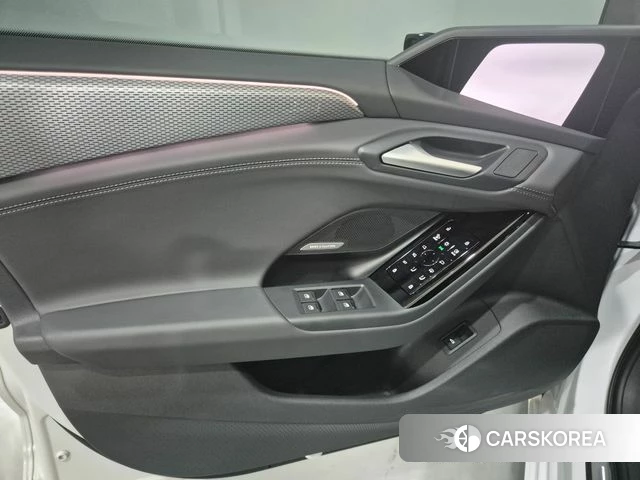 Audi A6 e-Tron 2025 Белый из Кореи, фото 3
