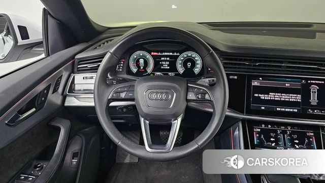 Audi Q8 (4M) 2021 Белый из Кореи, фото 3
