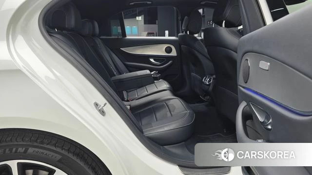 Mercedes-Benz E-Class W213 2020 Белый из Кореи, фото 3