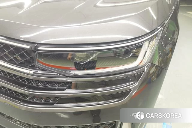 Volkswagen Tavendor 2023 Черный из Китая, фото 3