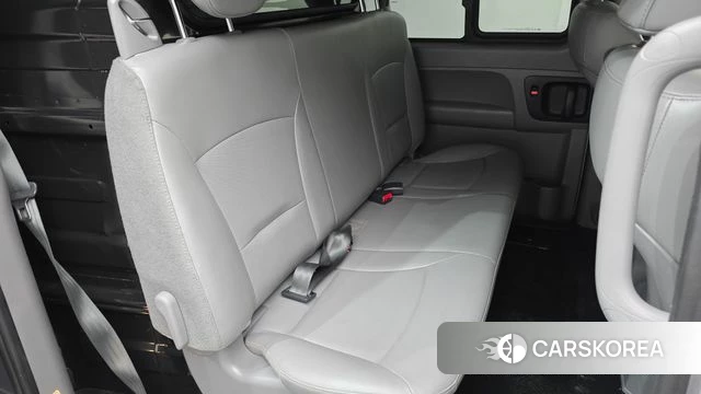Hyundai The New Grand Starex 2021 Серебряный из Кореи, фото 3