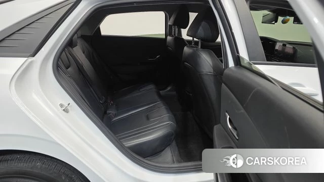 Hyundai Avante (CN7) 2021 Белый из Кореи, фото 3