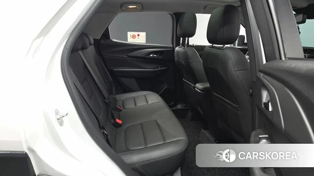 Chevrolet (GM Daewoo) Trailblazer 2021 Белый из Кореи, фото 3