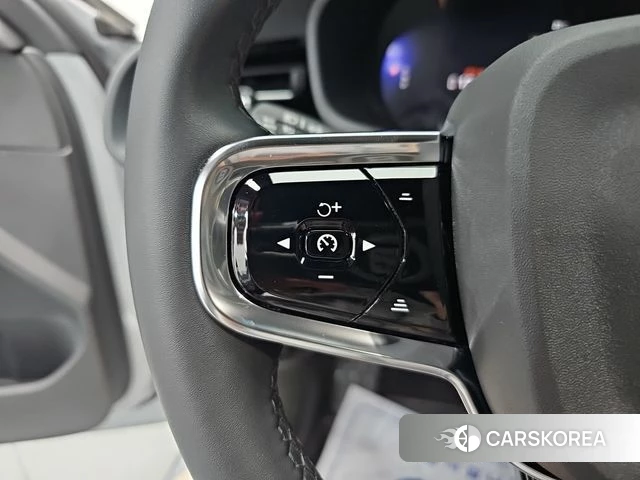 Polestar Polestar 2 2022 Светло-серебряный цвет из Кореи, фото 3