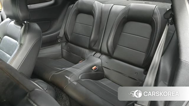 Ford Mustang 2021 Черный из Кореи, фото 3