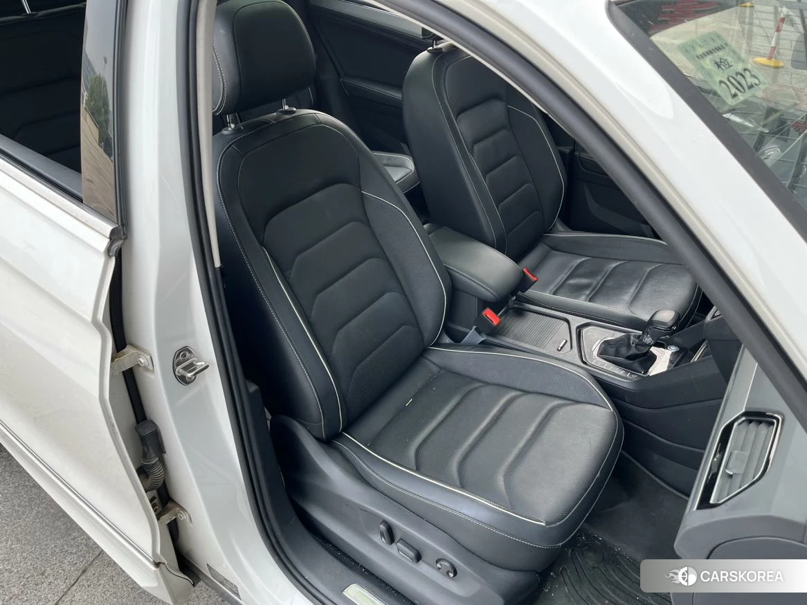 Volkswagen Tiguan L 2020 Белый из Китая, фото 3