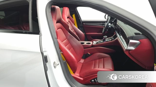 Porsche Panamera (971) 2020 Белый из Кореи, фото 3