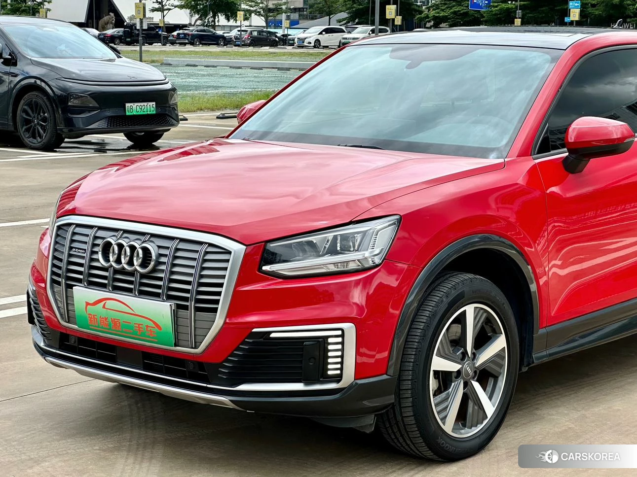 Audi Q2L 2019 Красный из Китая, фото 3