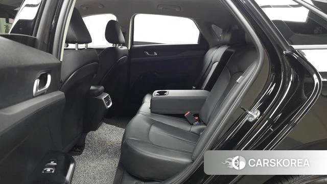 Kia The New K5 3rd generation 2024 Черный из Кореи, фото 3
