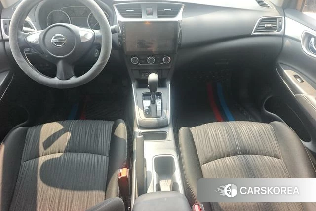 Nissan Sylphy 2023 Белый из Китая, фото 3