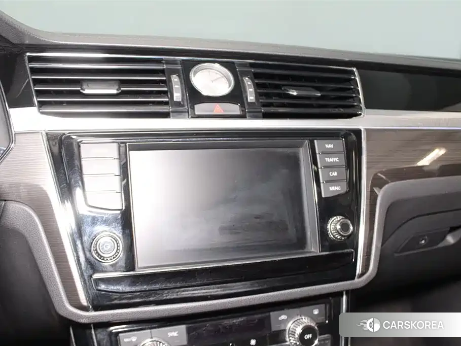 Volkswagen Phideon 2018 Черный из Китая, фото 3