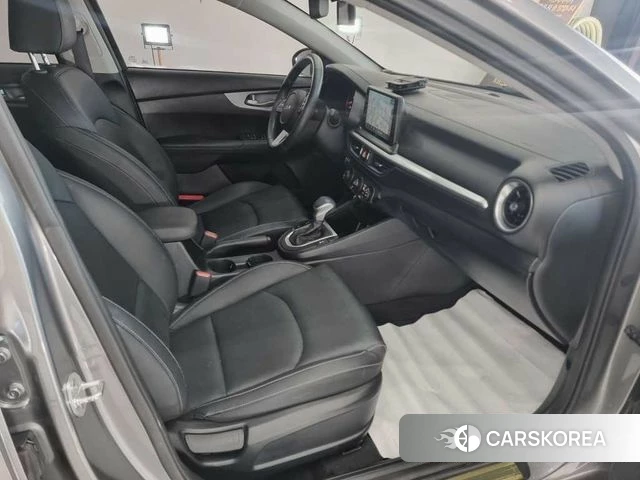 Kia The New K3 2nd generation 2021 Серый из Кореи, фото 3