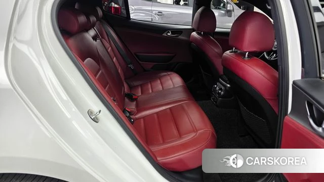 Kia Stinger 2019 Белый из Кореи, фото 3