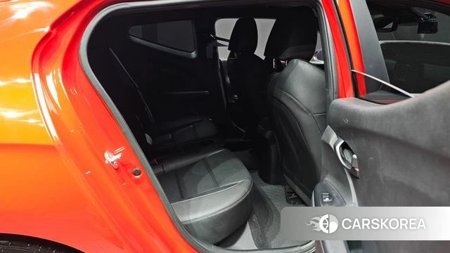 Hyundai Veloster (JS) 2022 Красный из Кореи, фото 3