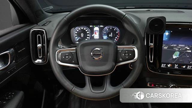 Volvo XC40 2020 Белый из Кореи, фото 3