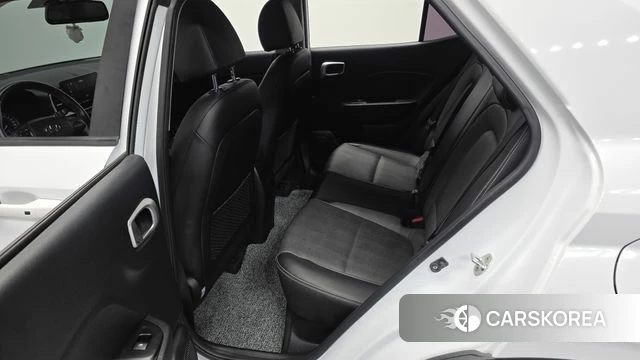 Hyundai Venue 2020 Белый из Кореи, фото 3