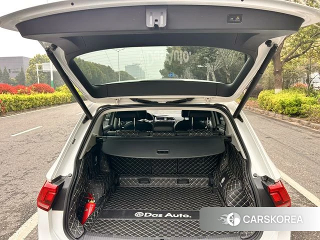 Volkswagen Tiguan L 2021 Белый из Китая, фото 3