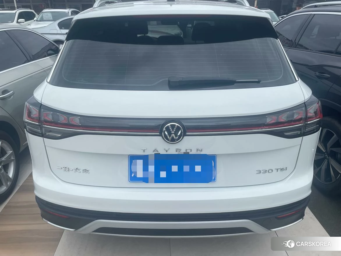 Volkswagen Tayron 2022 Белый из Китая, фото 3