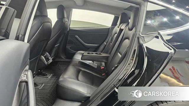 Tesla Model 3 2020 Черный из Кореи, фото 3