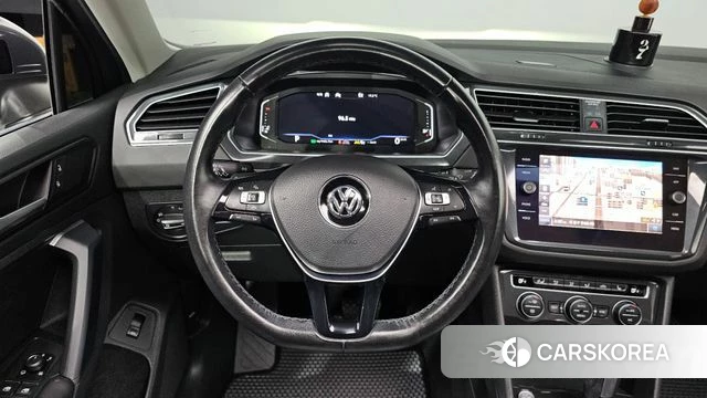 Volkswagen Tiguan second Generation 2020 Серый из Кореи, фото 3
