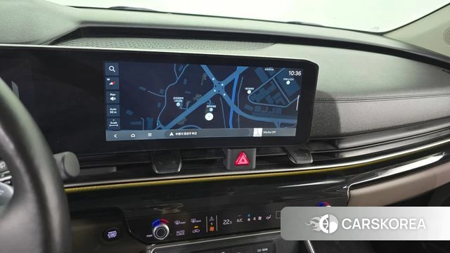 Kia The New Carnival 4th Generation 2024 Серебристо-серый из Кореи, фото 3