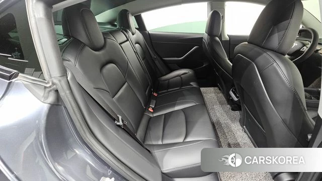 Tesla Model 3 2022 Серый из Кореи, фото 3