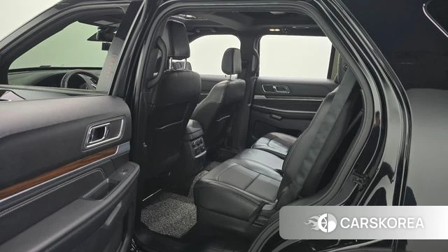 Ford Explorer 2018 Черный из Кореи, фото 3