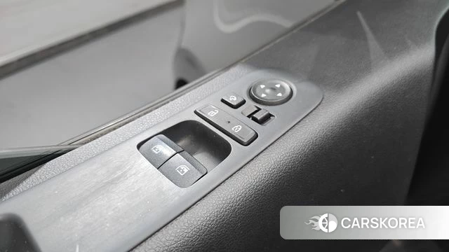 Hyundai Staria 2021 Серый из Кореи, фото 3