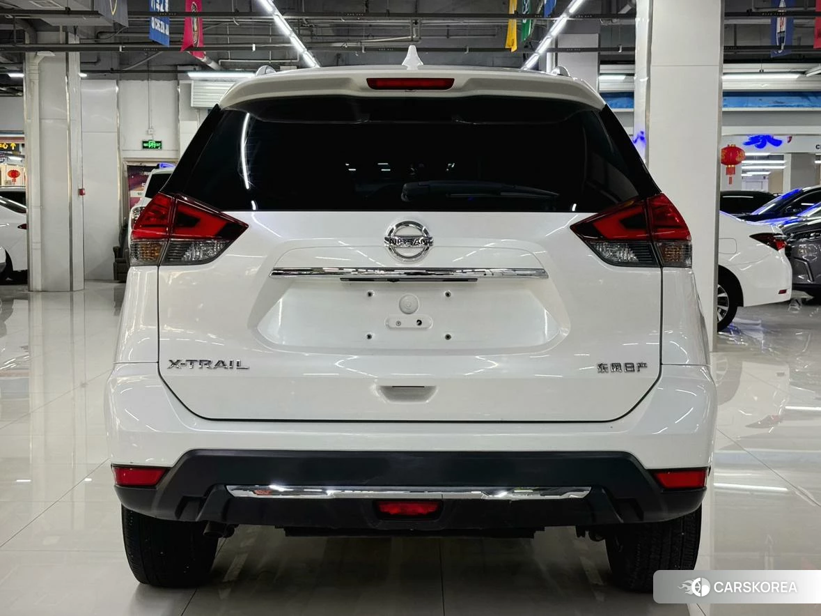 Nissan X-Trail 2020 Белый из Китая, фото 3