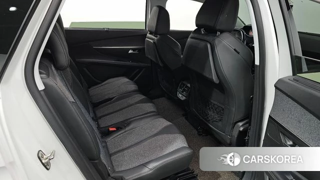Peugeot 5008 second generation 2020 Белый из Кореи, фото 4