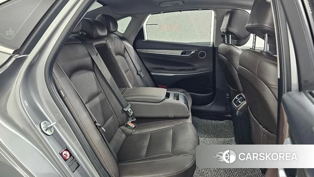 Hyundai Grandeur IG 2018 Серебристо-серый из Кореи, фото 3