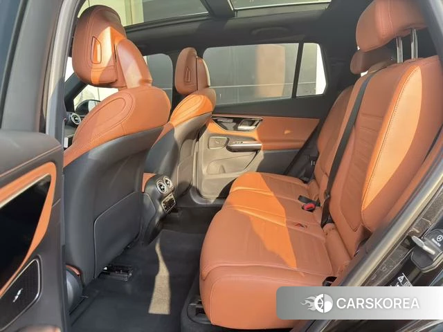 Mercedes-Benz GLC 2024 Черный из Китая, фото 3