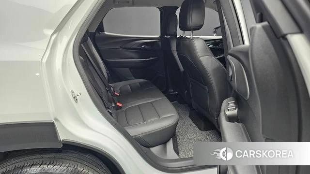 Chevrolet (GM Daewoo) The New Trail Blazer 2025 Белый из Кореи, фото 3
