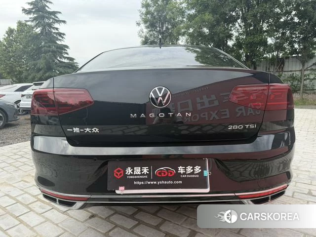 Volkswagen Magotan 2023 Черный из Китая, фото 3