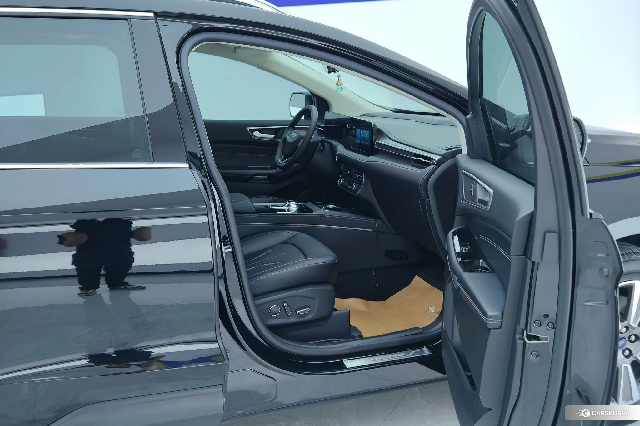 Ford Edge 2020 Черный из Китая, фото 3
