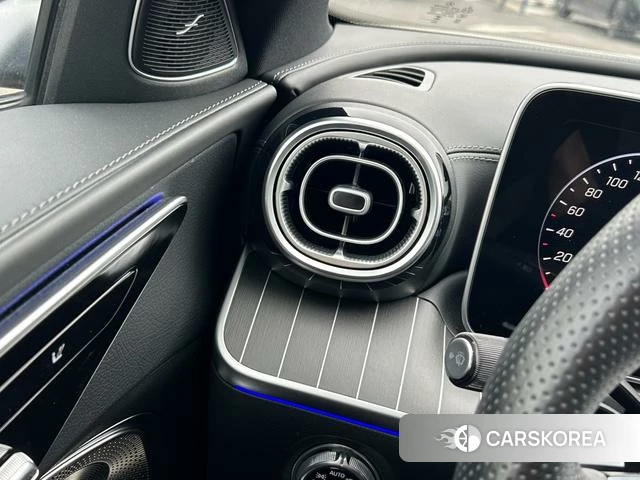 Mercedes-Benz C-class 2024 Белый из Китая, фото 3