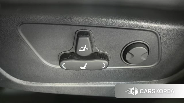 Ssangyong Torres EVX 2026 Серебряный из Кореи, фото 3
