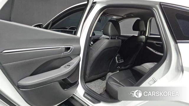 Hyundai Sonata (DN8) 2022 Белый из Кореи, фото 3