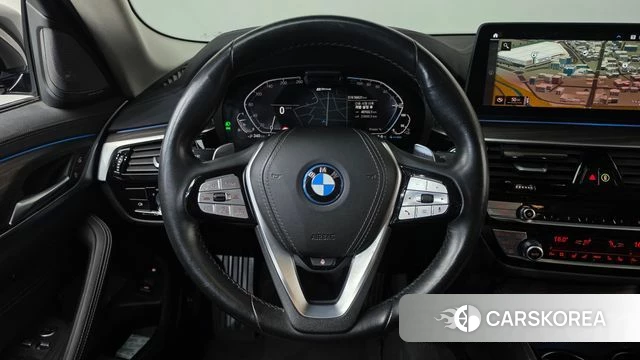 BMW 5 Series (G30) 2022 Черный из Кореи, фото 3
