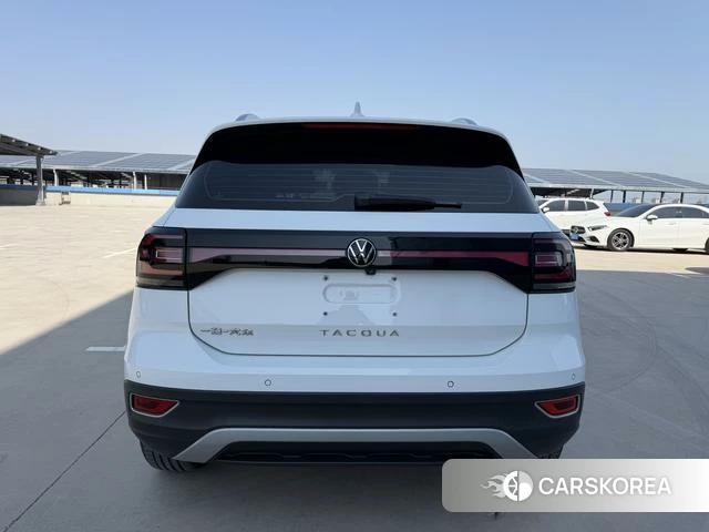 Volkswagen Tacqua 2022 Белый из Китая, фото 3