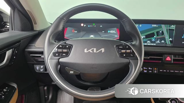 Kia EV6 2022 Черный из Кореи, фото 3