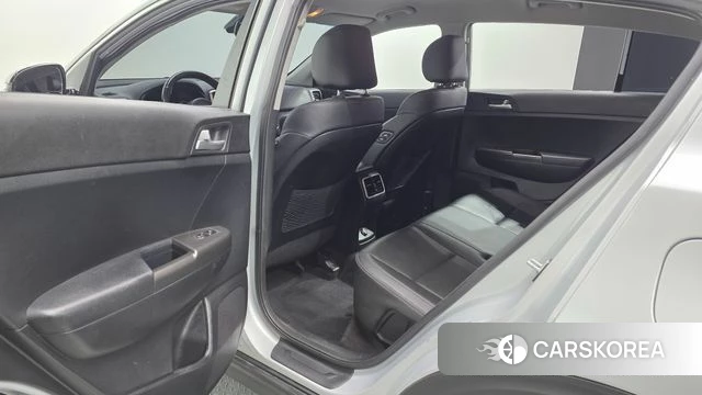 Kia Sportage The Bold 2019 Серебряный из Кореи, фото 3