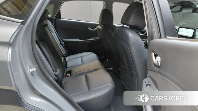 Hyundai The New Kona 2022 Серебристо-серый из Кореи, фото 3