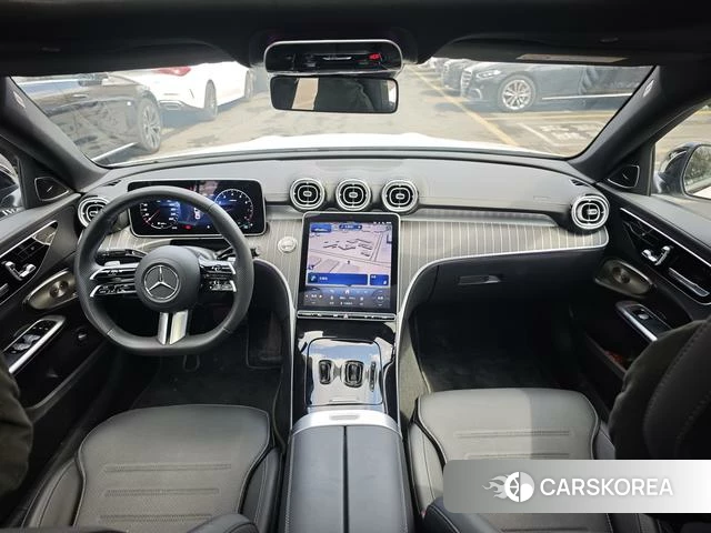 Mercedes-Benz C-class 2024 Белый из Китая, фото 3