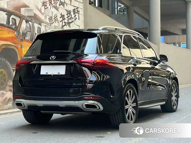 Mercedes-Benz GLE 2024 Черный из Китая, фото 3