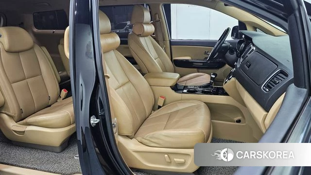 Kia The New Carnival 2019 Черный из Кореи, фото 3