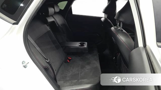 Hyundai Kona Hybrid (SX2) 2025 Белый из Кореи, фото 3