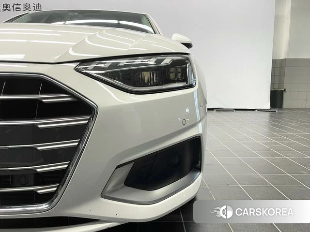 Audi A4L 2021 Белый из Китая, фото 3