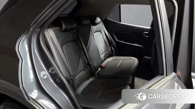 Hyundai Venue 2021 Серый из Кореи, фото 3